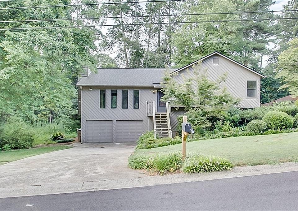 1st image of 5069 Ravenwood Dr