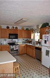 4th image of 133 Theresa Dr
