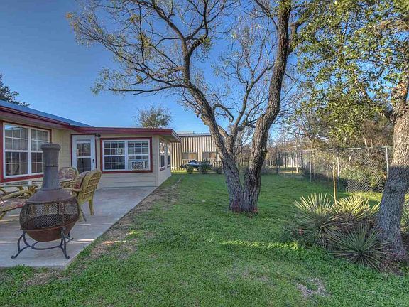 2nd image of 210 Deer Dr