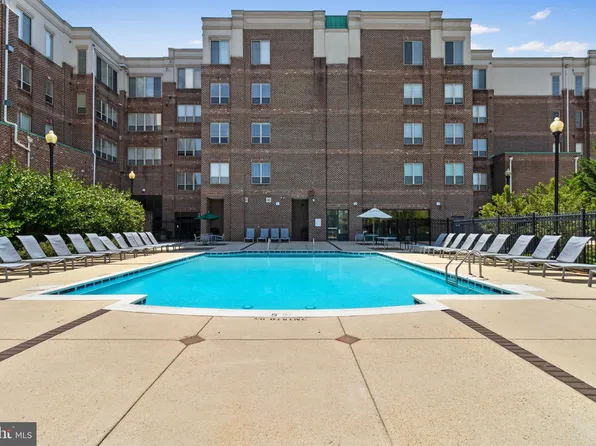 4701 Old Soper Rd APT 565, Suitland, MD 20746