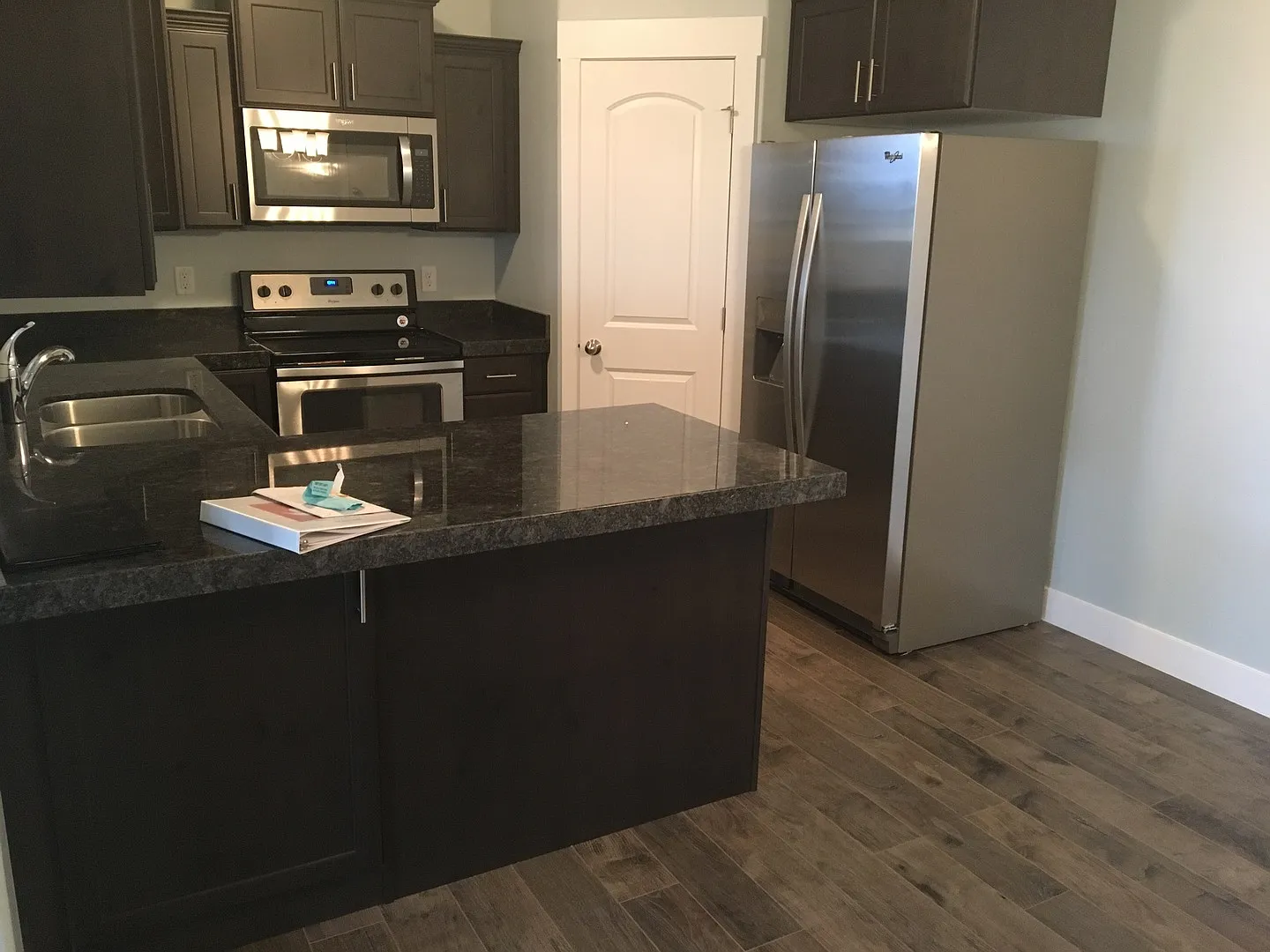 Brand New 3 Bed 2 Bath Condo! — Photo 2