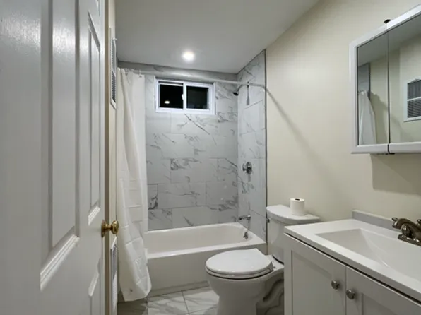 132.5 Oxford St #3, Cambridge, MA 02138