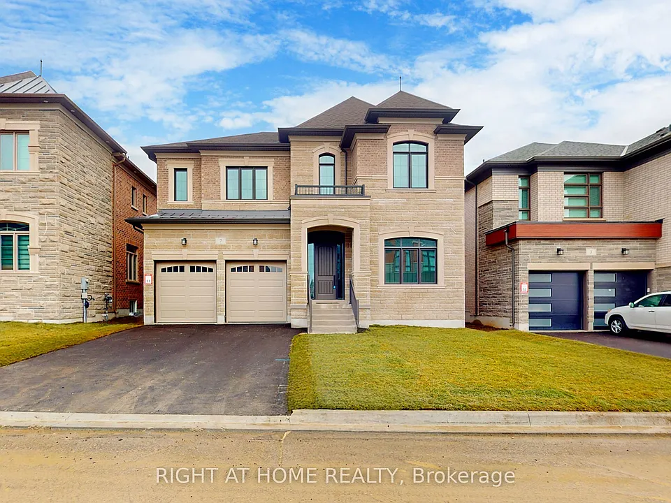 7 Adario Cres