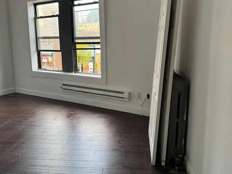 979 McLean Ave #2 — Photo 3