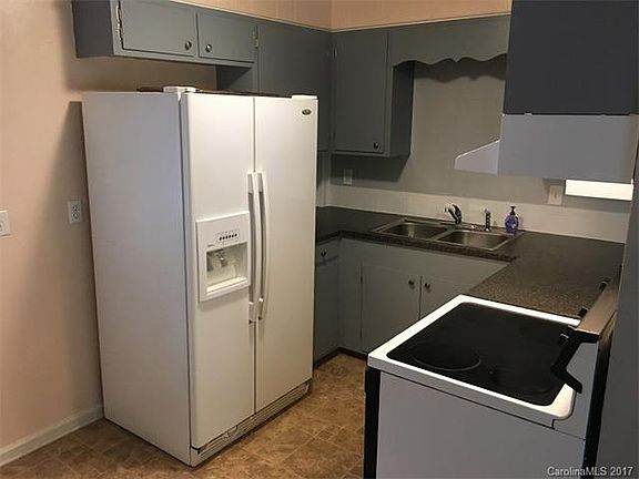 4th image of 5599 Wrenn Dr #C