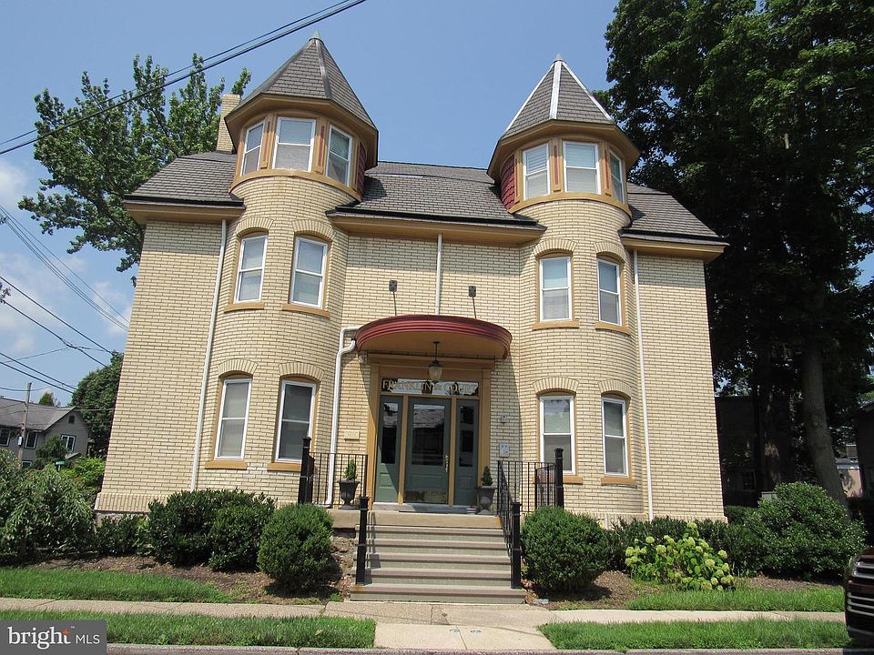 185 W Court St APT 1, Doylestown, PA 18901 Zillow
