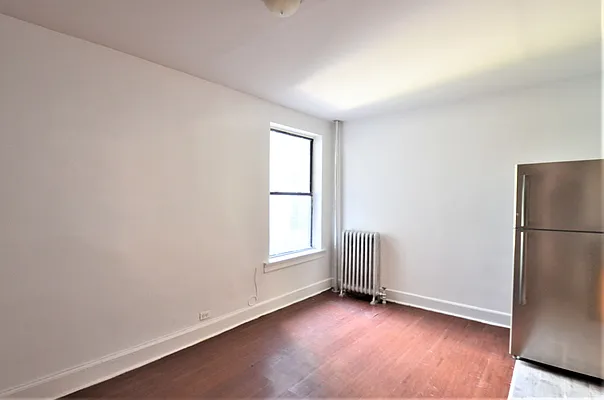 Rented by CITY SKYLINE REALTY INC | media 12