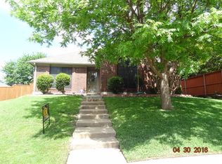 4422 Emerald Dr, Carrollton, TX 75010