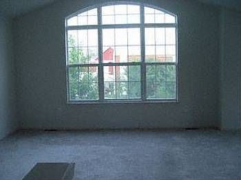 5th image of 16893 Hawick Ln