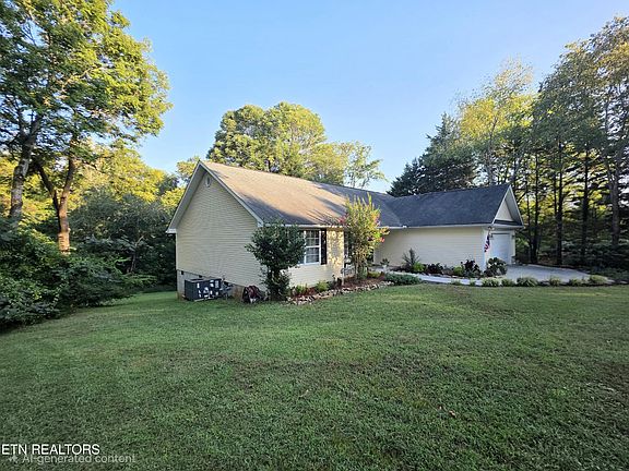 4th image of 3210 Topside Rd