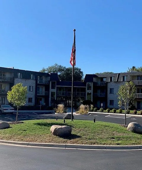 White Bear Royal Apartments — Photo 4