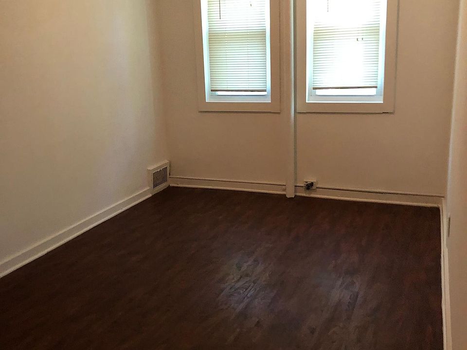 2nd image of 19 Minnetonka Rd #2