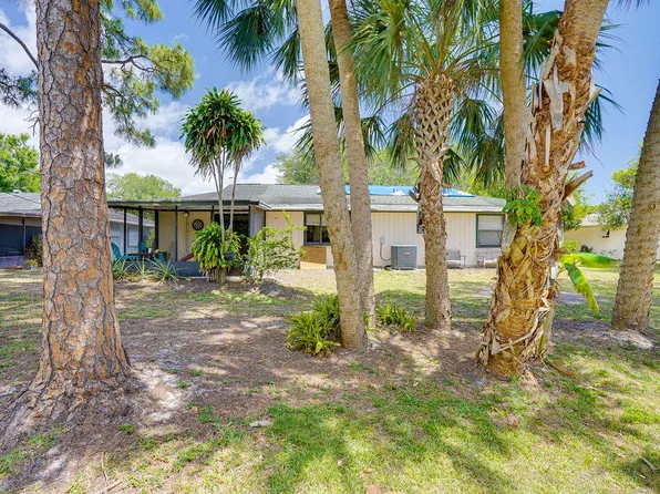 6707 Salerno Road, Fort Pierce, FL 34951
