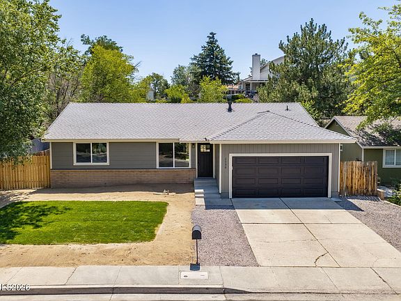 5th image of 2396 Melody Ln