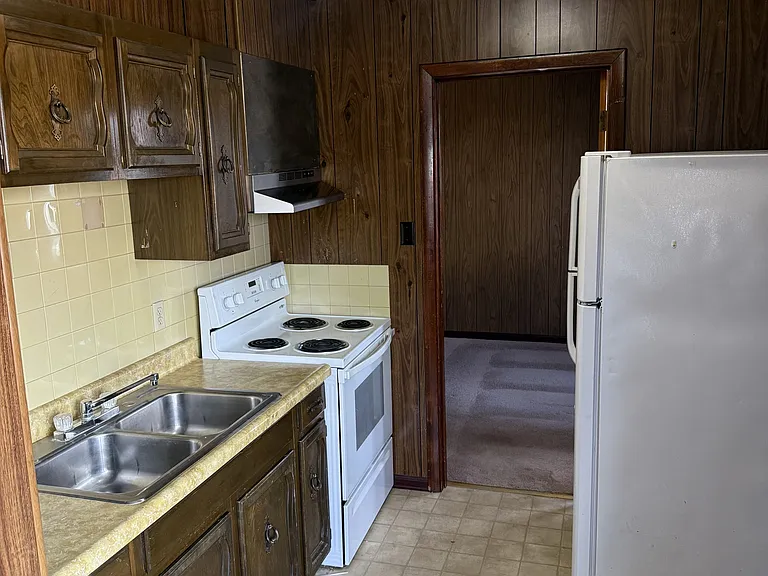 405 Slater St #3 — Photo 6