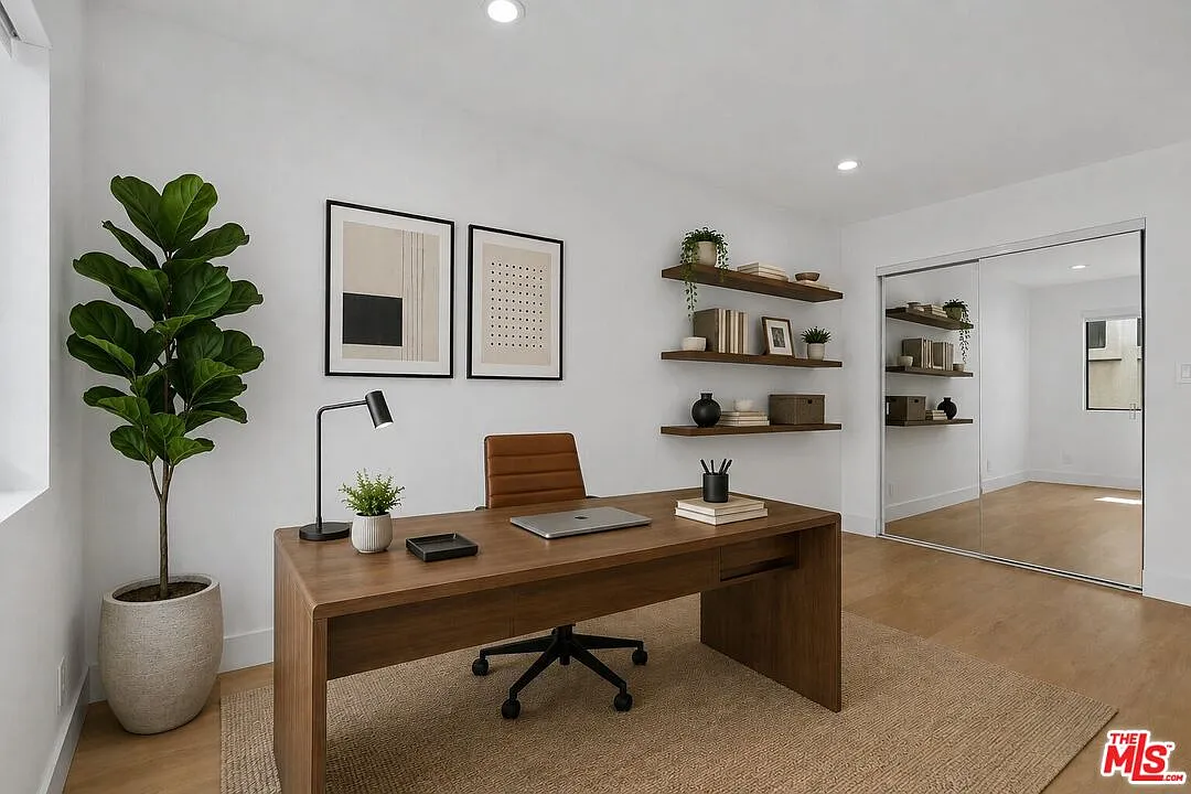 Building Photo - 3939 Moore St #102
