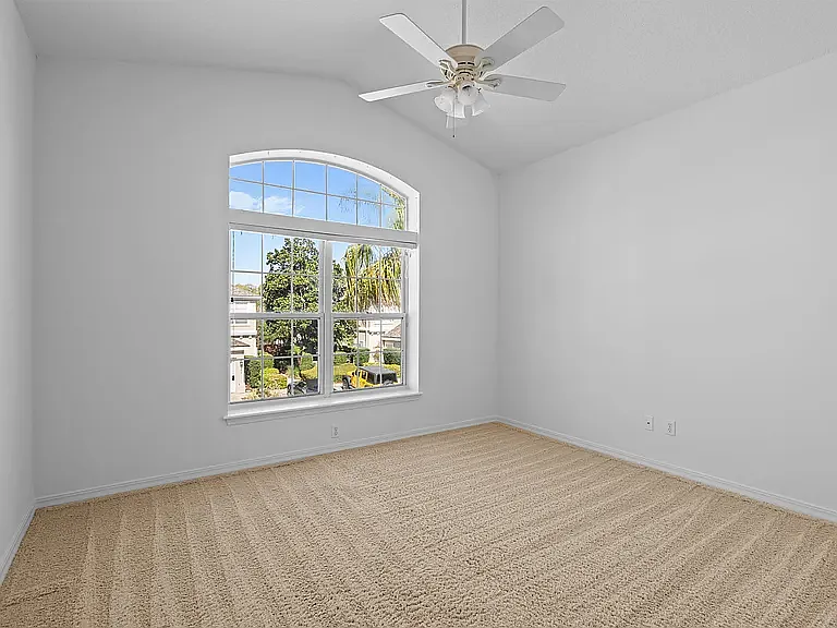1005 Makarios Dr — Photo 8
