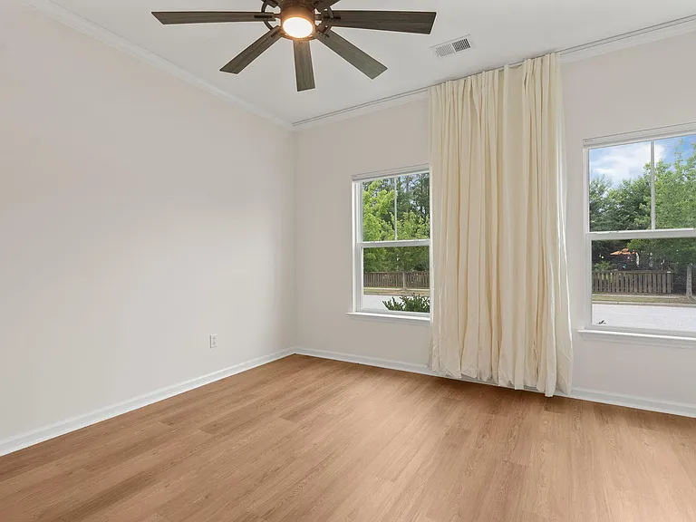 2816 Ortega Dr — Photo 9
