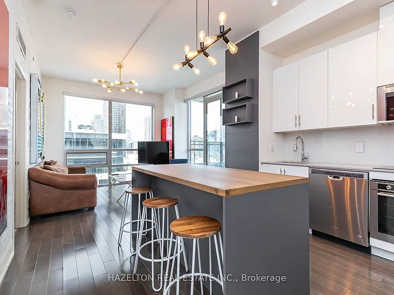 460 Adelaide St E #Penthouse 103 — Photo 3