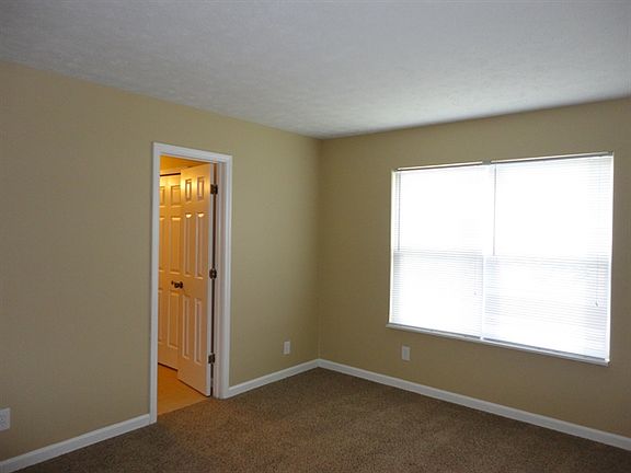 5th image of 5303 Waterton Lakes Dr