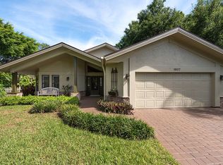 1907 Timberline Dr, Naples, FL 34109