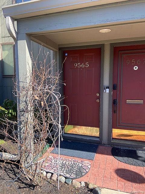 1st image of 9565 Harbour Cove Ct