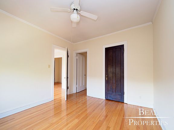 4th image of 1125 W Oakdale Ave APT 3B