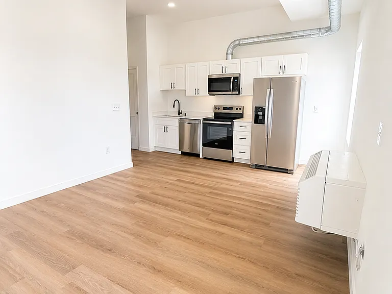 The Gibson Apartment Homes — Photo 73