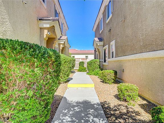 2nd image of 7040 Caribou Ridge St Unit 103