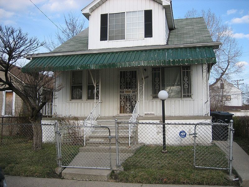 1st image of 17130 Mackay Ave