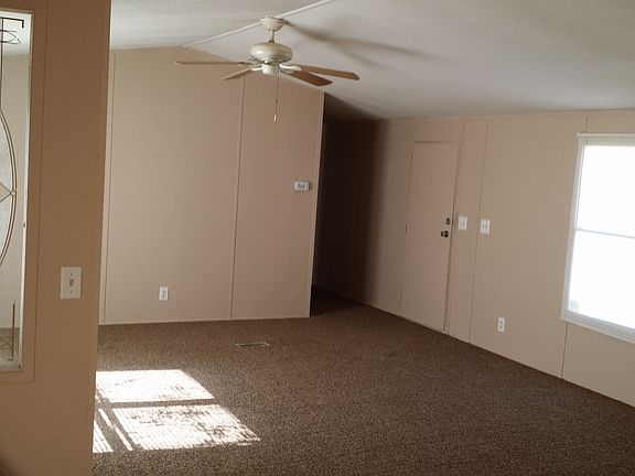 4th image of 1082 Breezy Oaks