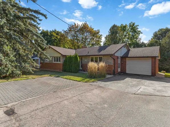 296 Sarnia Rd, London, ON N6G 1N3