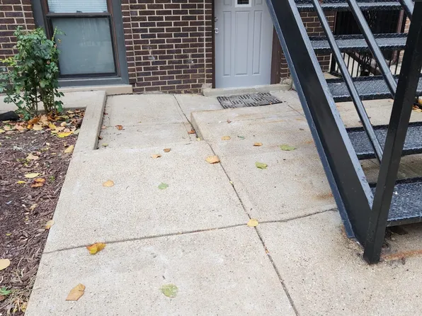 1542 N Talman Ave #1, Chicago, IL 60622