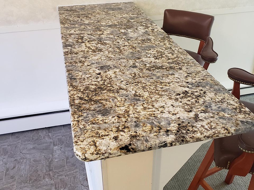 Granite Bar with two stools