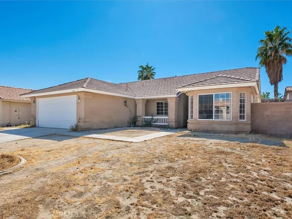 5720 Barcelona Dr, Palmdale, CA 93552
