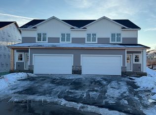 13576 Autumn Ct, Rosemount, MN 55068