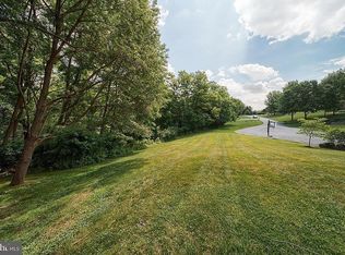 Ridge Rd, Lititz, PA 17543