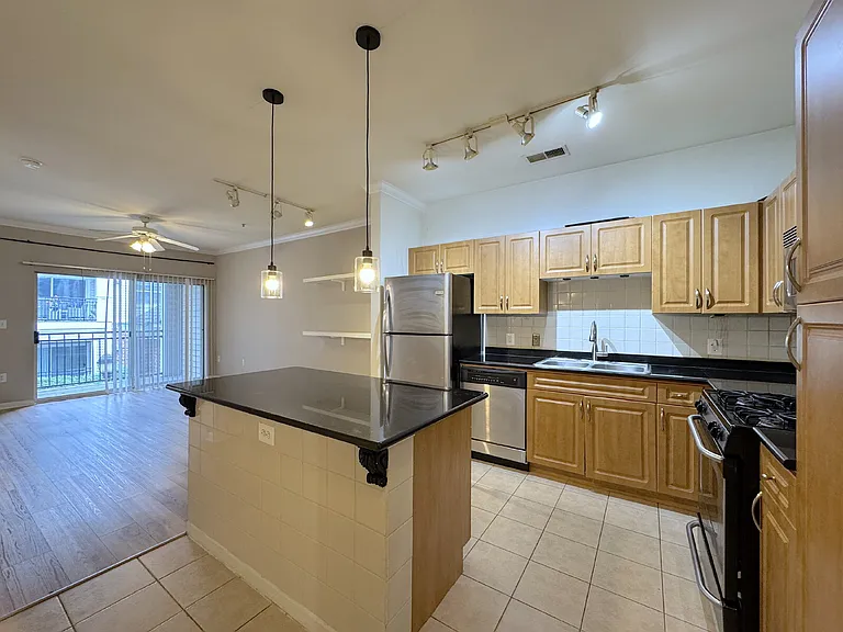 12921 Centre Park Cir #204 — Photo 5