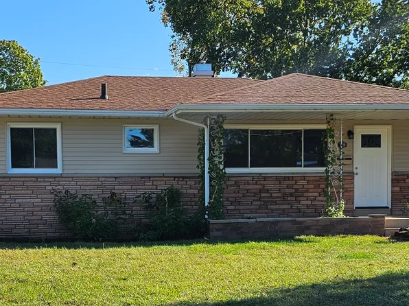 1310 Chimes Blvd, South Bend, IN 46615