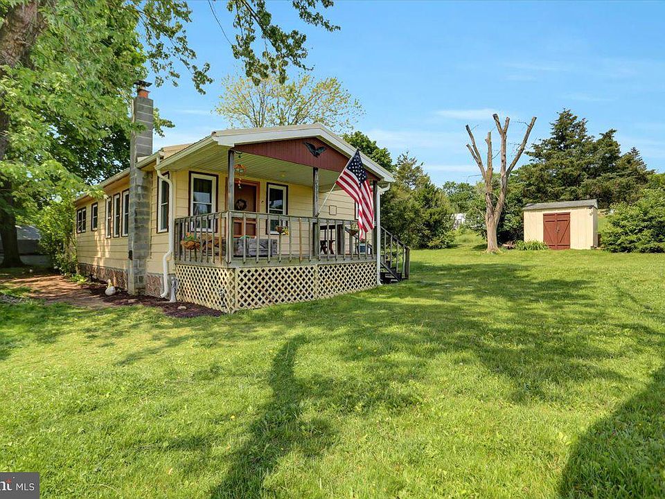 10993 Mill Ln E, PA 17221 Zillow