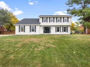 630 Bay View Dr, Mishawaka, IN