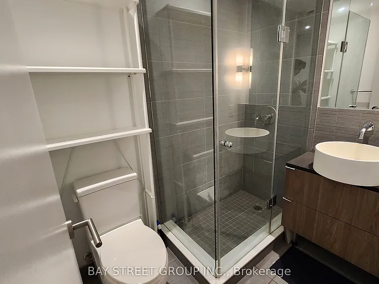 161 Roehampton Ave #3303 — Photo 16