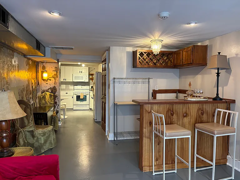 510 Ursulines Ave — Photo 13