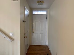2960 Barclay Way, Ann Arbor, MI 48105