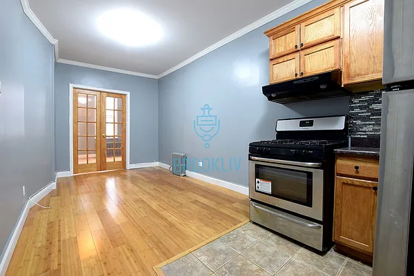 Rented by null | media 12