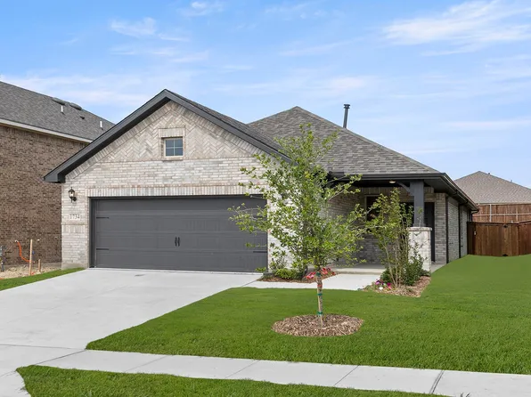 1734 Coachman Dr, Forney, TX 75126