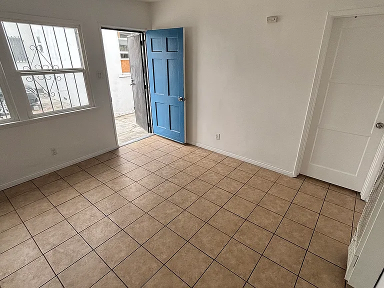 2563 Santa Ana St — Photo 3