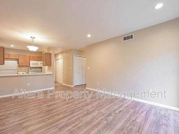 4th image of 407 S Memphis Way APT 203