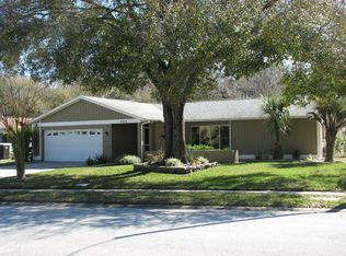 9924 Nicklaus Dr, New Port Richey, FL 34655