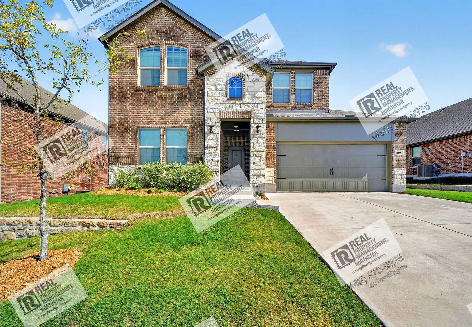4 bed, 3.0 bath, 2379 sqft, $2,795 — Photo 1